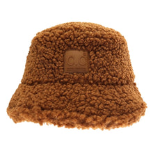 Load image into Gallery viewer, SHERPA BUCKET HAT WITH RUBBER PATCH
